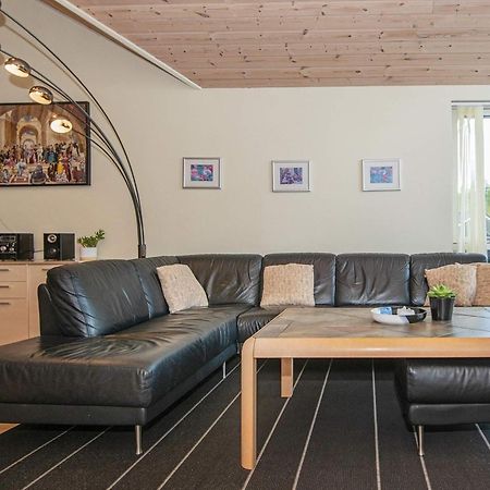12 Person Holiday Home In Aabenraa Loddenhoj Экстерьер фото