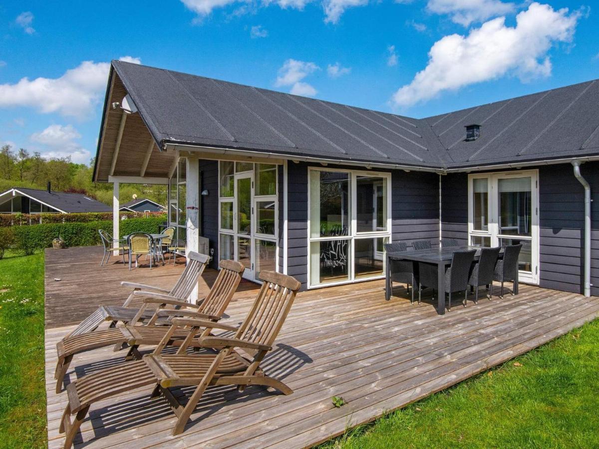 12 Person Holiday Home In Aabenraa Loddenhoj Экстерьер фото