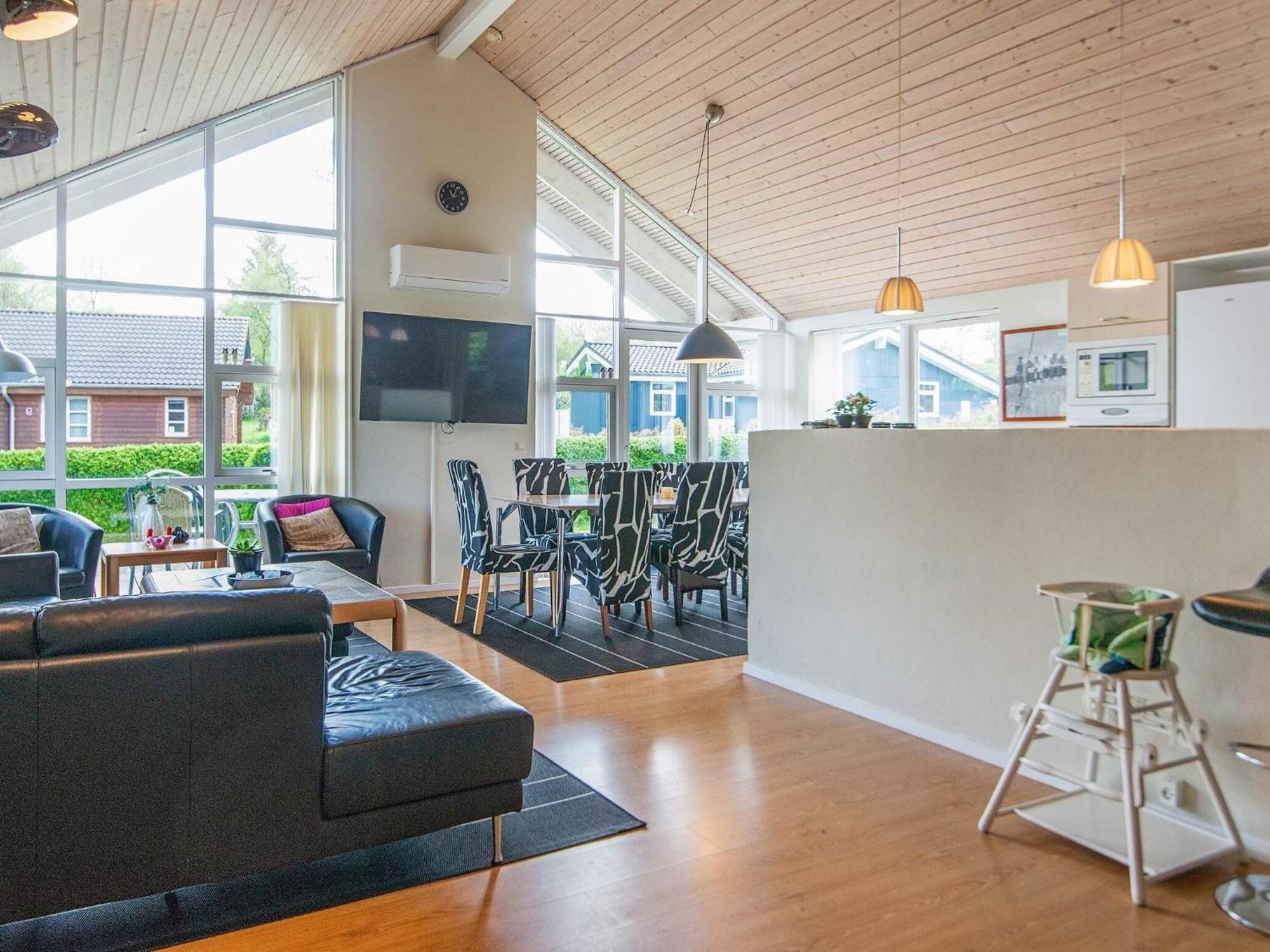 12 Person Holiday Home In Aabenraa Loddenhoj Экстерьер фото